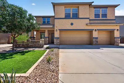 837 E Volk Lane, San Tan Valley, AZ 85140 - Photo 2