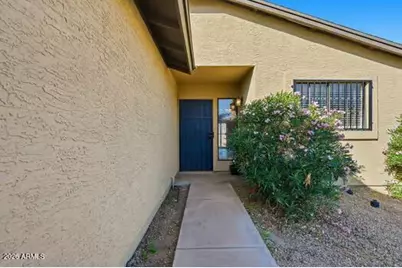 6612 N 48th Drive, Glendale, AZ 85301 - Photo 2