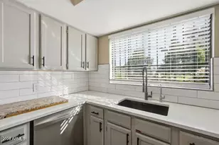 6612 N 48th Dr, Glendale, AZ 85301 - Photo 6