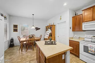 7310 N 88th Ln, Glendale, AZ 85305 - Photo 10