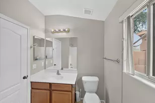 633 E Leslie Ave, San Tan Valley, AZ 85140 - Photo 16