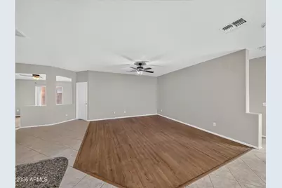 633 E Leslie Avenue, San Tan Valley, AZ 85140 - Photo 8