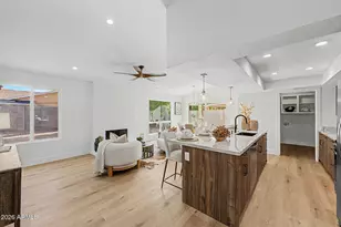 715 W Laguna Azul Ave, Mesa, AZ 85210 - Photo 2