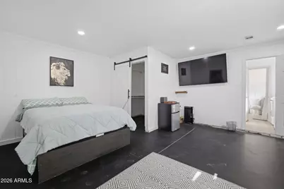 2329 E Concorda Drive, Tempe, AZ 85282 - Photo 24