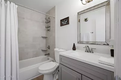 2329 E Concorda Drive, Tempe, AZ 85282 - Photo 18