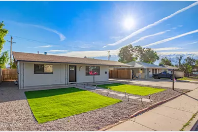 335 S Harris Drive, Mesa, AZ 85204 - Photo 2