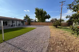 335 S Harris Dr, Mesa, AZ 85204 - Photo 28