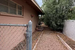 4648 E Palm Ln, Phoenix, AZ 85008 - Photo 18