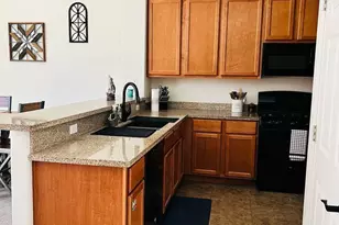 2090 Cascadia Dr, Sierra Vista, AZ 85635 - Photo 4