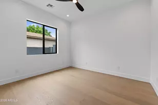 1335 E Kaler Dr, Phoenix, AZ 85020 - Photo 30