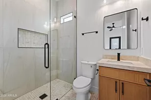 1335 E Kaler Dr, Phoenix, AZ 85020 - Photo 28