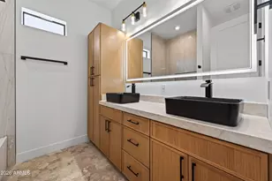 1335 E Kaler Dr, Phoenix, AZ 85020 - Photo 32
