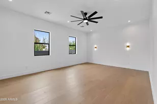 1335 E Kaler Dr, Phoenix, AZ 85020 - Photo 16