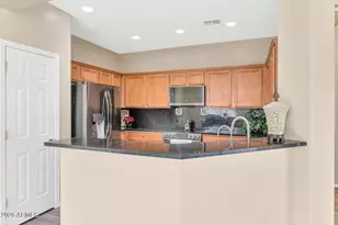 39512 N Prairie Ln, Anthem, AZ 85086 - Photo 12