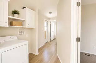 10951 N 91st Ave, Peoria, AZ 85345 - Photo 8