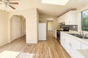 10951 N 91st Ave, Peoria, AZ 85345 - Photo 10