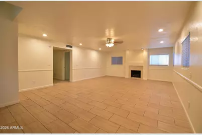 5570 W Becker Lane, Glendale, AZ 85304 - Photo 10