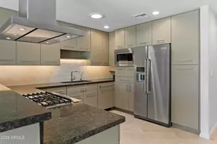 35 E Papago Dr, Tempe, AZ 85288 - Photo 8