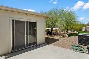 35 E Papago Dr, Tempe, AZ 85288 - Photo 30