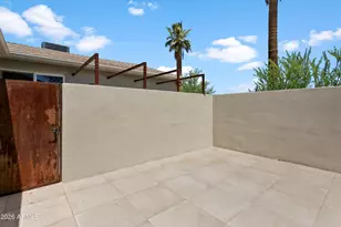 35 E Papago Dr, Tempe, AZ 85288 - Photo 24