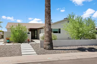 35 E Papago Drive, Tempe, AZ 85288 - Photo 1