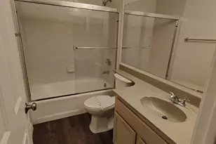 5104 N 32nd St, Phoenix, AZ 85018 - Photo 16