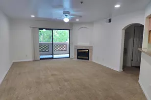 5104 N 32nd St, Phoenix, AZ 85018 - Photo 6