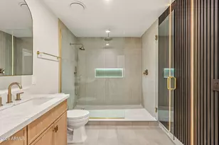 802 W Edgemont Ave, Phoenix, AZ 85007 - Photo 14