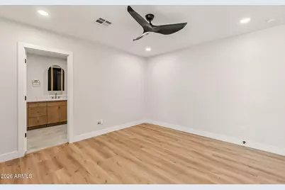 802 W Edgemont Avenue, Phoenix, AZ 85007 - Photo 16