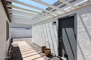 5925 W Crocus Dr, Glendale, AZ 85306 - Photo 22