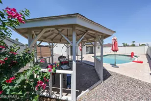 5925 W Crocus Dr, Glendale, AZ 85306 - Photo 28