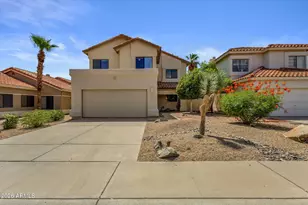 14605 S 43rd St, Phoenix, AZ 85044 - Photo 1