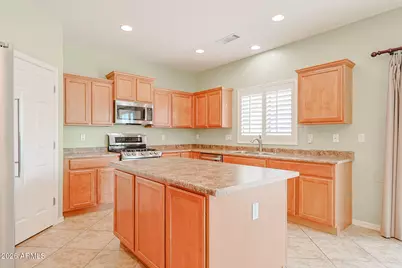 30205 W Flower Street, Buckeye, AZ 85396 - Photo 14