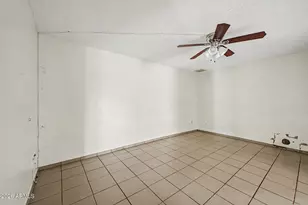 5916 W Monte Vista Rd, Phoenix, AZ 85035 - Photo 12
