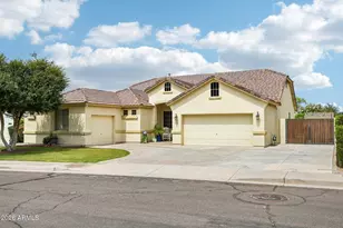 2801 E Lindrick Dr, Chandler, AZ 85249 - Photo 1