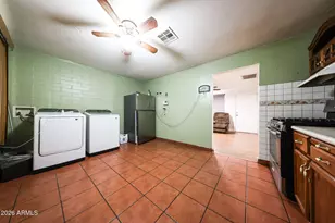 3920 W Lynne Ln, Phoenix, AZ 85041 - Photo 20