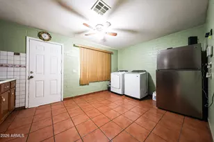 3920 W Lynne Ln, Phoenix, AZ 85041 - Photo 18