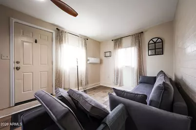 3920 W Lynne Lane, Phoenix, AZ 85041 - Photo 6
