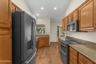 13518 W Gable Hill Dr, Sun City West, AZ 85375 - Photo 22