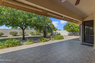 13518 W Gable Hill Dr, Sun City West, AZ 85375 - Photo 10