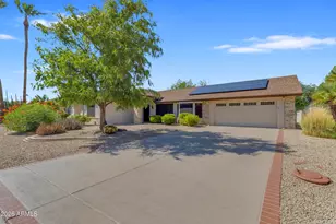 13518 W Gable Hill Dr, Sun City West, AZ 85375 - Photo 8