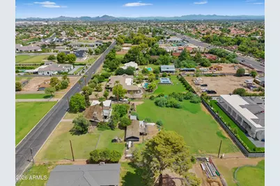 12001 S 71st Street, Tempe, AZ 85284 - Photo 8