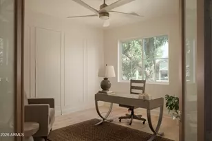 32 W Linger Ln, Phoenix, AZ 85021 - Photo 8