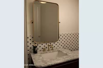 32 W Linger Lane, Phoenix, AZ 85021 - Photo 20