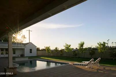 32 W Linger Lane, Phoenix, AZ 85021 - Photo 24