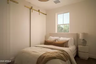 32 W Linger Ln, Phoenix, AZ 85021 - Photo 18