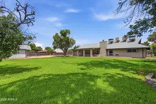7909 W Country Gables Dr, Peoria, AZ 85381 - Photo 46