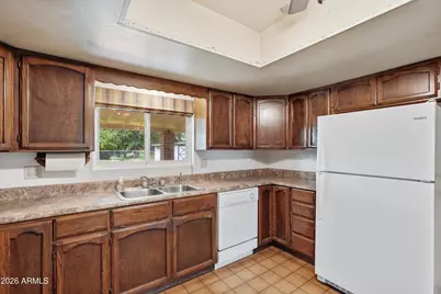 7909 W Country Gables Drive, Peoria, AZ 85381 - Photo 12