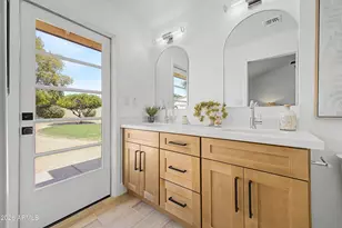 9322 E Cortez St, Scottsdale, AZ 85260 - Photo 18