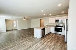 2083 E Velvet Pl, Casa Grande, AZ 85122 - Photo 4